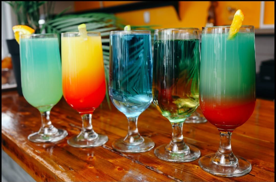 Cocktails africains maison — bar de La Cuisine d'Alida à Québec
